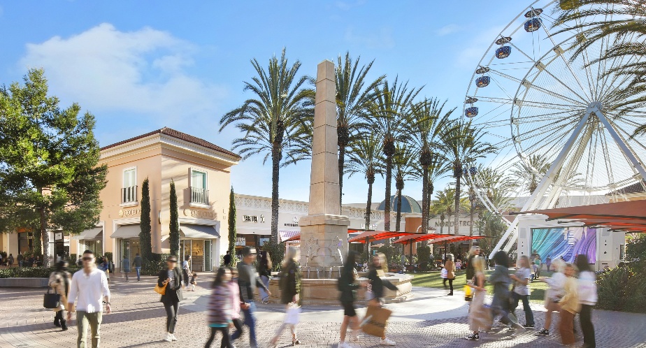 People walking at Irvine Spectrum