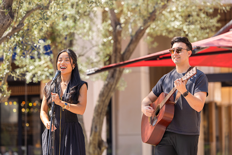 Live Music at Irvine Spectrum Center