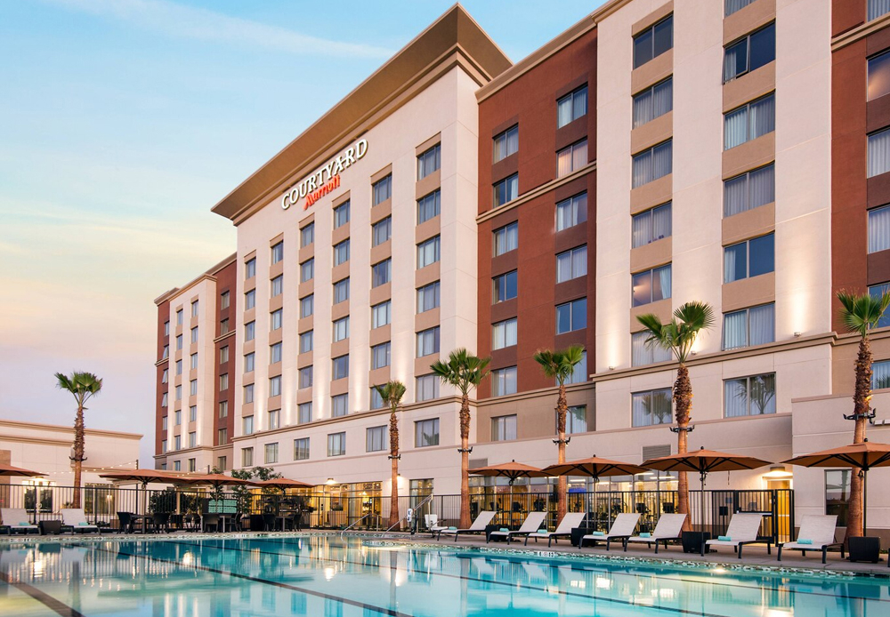 Pool at Courtyard by Marriott Irvine Spectrum